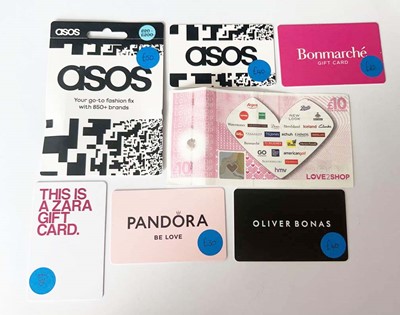 Lot 118 - Various : Fashion & Beauty (x7) - Total face...