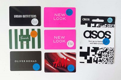 Lot 169 - Various : Fashion & Beauty (x7) - Total face...