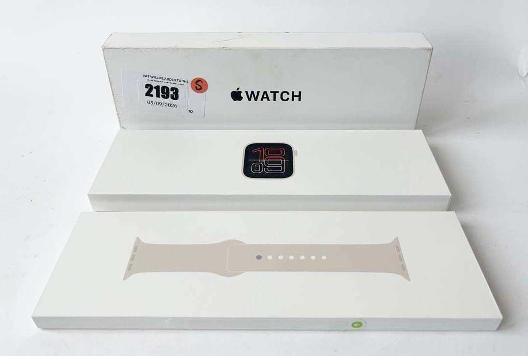 Lot *Sealed* Apple Watch SE 3 A3325 44MM Starlight