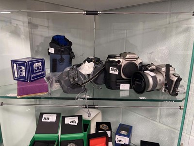 Lot 2037 - Various cameras and camera lens including...