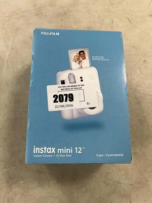 Lot 2079 - Boxed Fujifilm Instax mini 12 camera