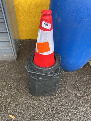 Lot 4266 - Selection of plastic cones