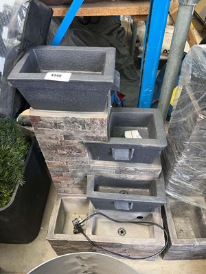 Lot 4340 - Electric garden water feature