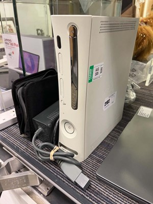 Lot 2102 - Xbox 360 with controller and games