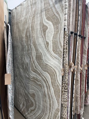 Lot 5007 - Large carpet, beige and oatmeal
