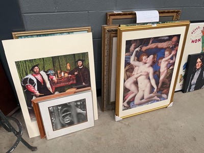 Lot 5111 - Large quantity of prints to include Dutch...