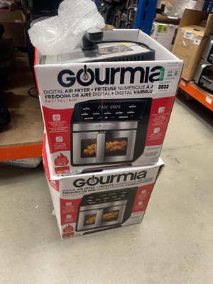 Lot 3033 - 2 Boxed Gourmia Digital air fryers
