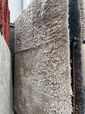 Lot 5044 - Large shagpile carpet, brown