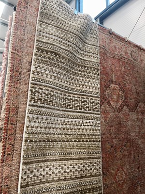 Lot 5060 - Carpet runner, beige and brown