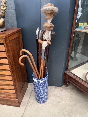 Lot 5083 - Blue and white chintz patterned stick stand...