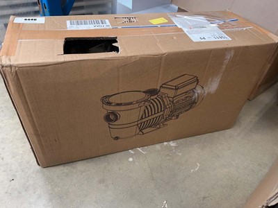 Lot 4446 - Portable air compressor