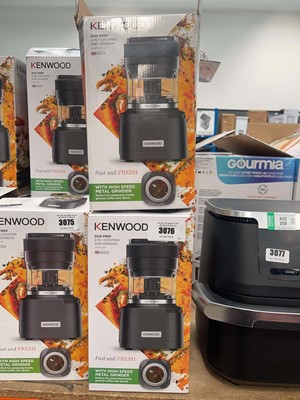 Lot 3076 - Four Kenwood duo prep 2in1 chopper and grinders