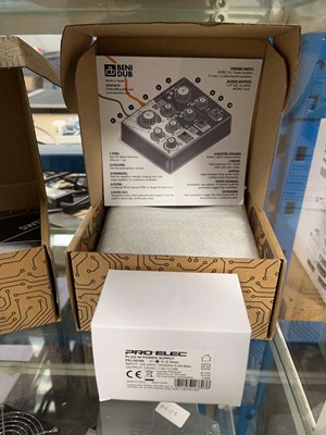 Lot 2170 - Benidub digital echo effects pedal plus...
