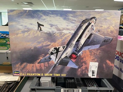 Lot 2192 - Boxed model kit of a F4J Phantom2 Showtime 100...