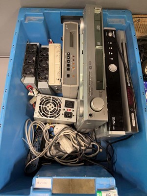Lot 2211 - Selection of various DVD players , DVD drives etc