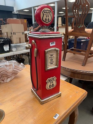 Lot 5274 - Novelty gasoline pump box