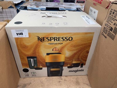 Lot 3140 - Nespresso virtue pot magimix coffee machine