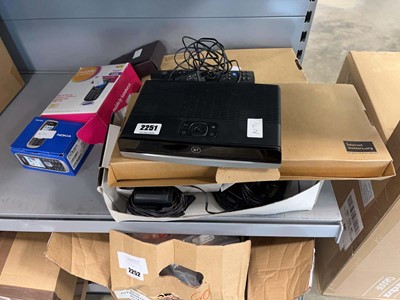 Lot 2251 - Selection of various items including routers,...