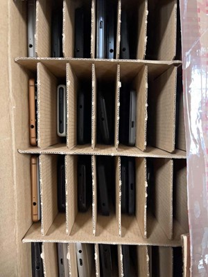 Lot 2257 - Box containing various mobile phones for...