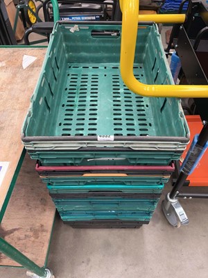 Lot 4532 - Quantity of plastic stacking storage crates