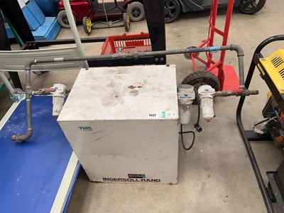 Lot 4537 - Ingersoll Rand refrigerated compressed air dryer