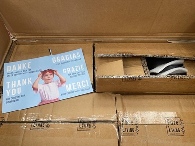 Lot 3145 - Box of Pure Living tableware set