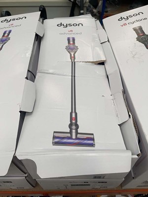 Lot 3164 - Handheld Dyson V8 Advanced with accessories