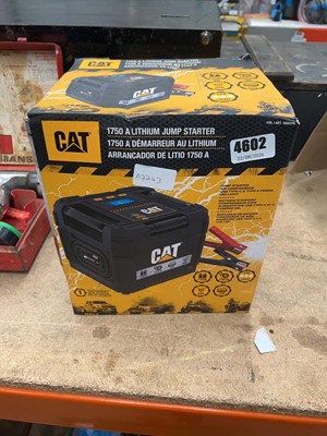 Lot 4602 - Cat lithium jumpstarter