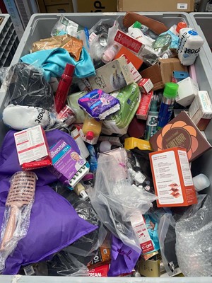 Lot 3244 - Box of mixed toiletries and cosmetics (box not...