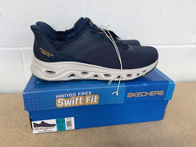 Lot Boxed pair of Skechers hands free glide swift...
