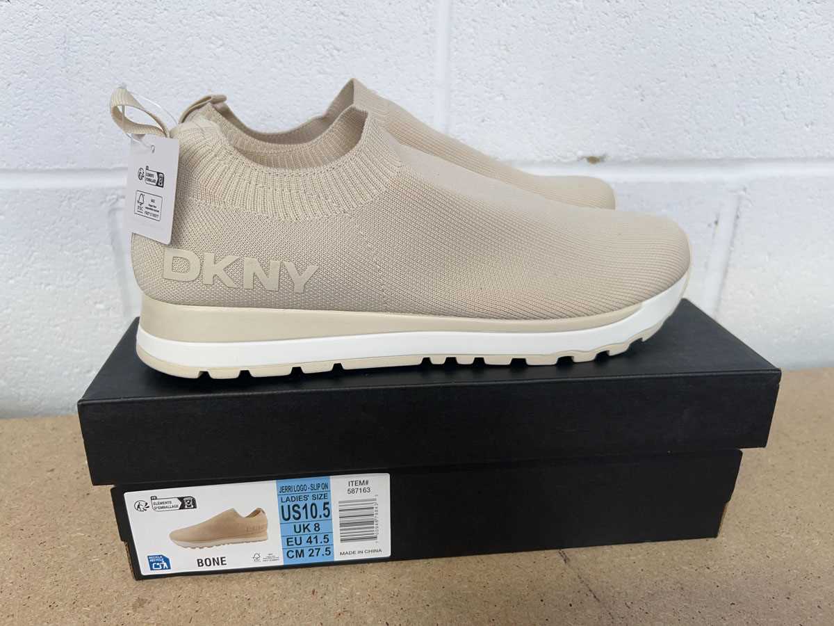 Lot Boxed pair of DKNY slip on trainers size UK 8