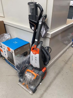Lot 3251 - Upright vax Rapide Ultra carpet cleaner plus...