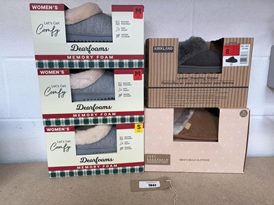 Lot x3 pairs of Dearfoam slippers, x1 Kirkland...