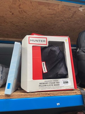 Lot 3280 - Tommy Bahama waterproof dry bag plus 2 Hunter...