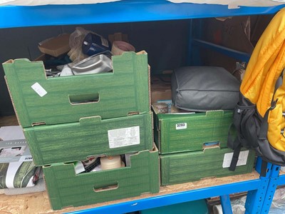 Lot 3293 - 5 trays of mixed assorted household wares