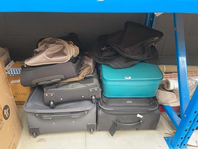 Lot 3307 - 3 mixed suitcases plus duffle bags and other...