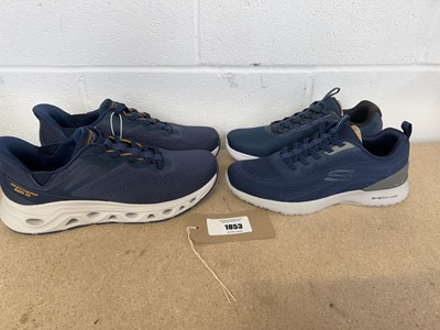 Lot Skechers hands free glide swift fit trainers...