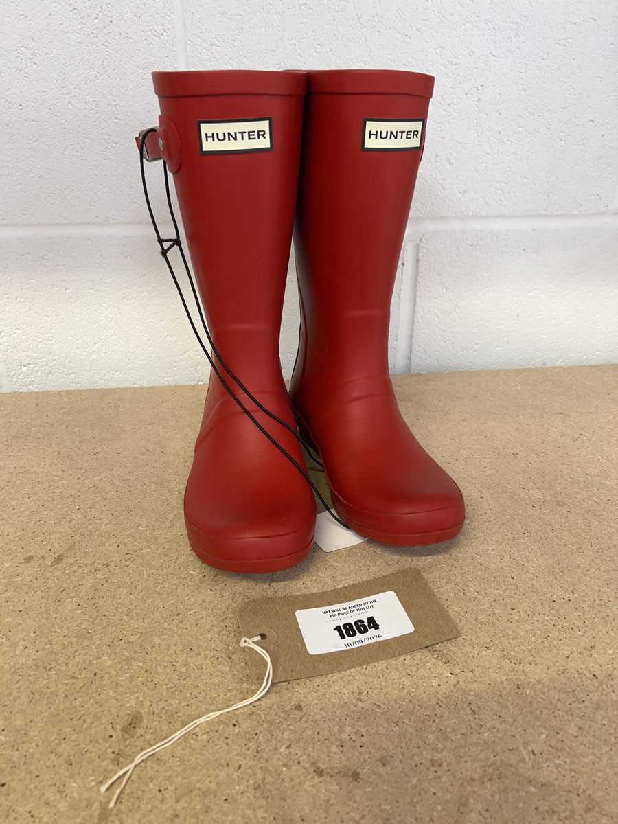 Lot Hunter cascade side wellies in red junior size...