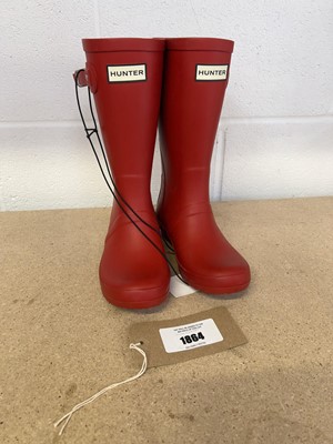 Lot Hunter cascade side wellies in red junior size...