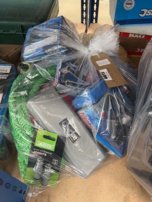 Lot 4611 - Bag of hose reel, sockets, windscreen wiper...
