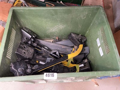 Lot 4616 - Box of Ford custom door arms