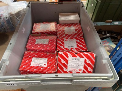 Lot 4622 - Crate of multiple boxes of Timco anchor screws...