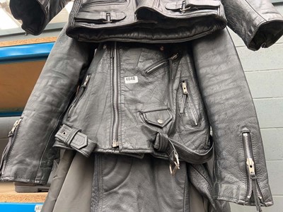 Lot 4640 - Leather motorcycle jacket plus leather trousers