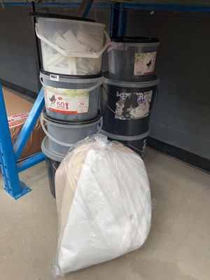 Lot 4661 - Multiple tubs of glazing plus bag of sheets