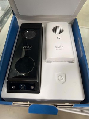 Lot 2353 - Eufy doorbell and chime