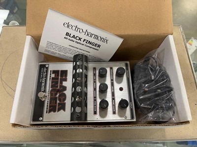 Lot 2365 - Boxed Black Finger compressor pedal