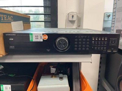 Lot 2423 - Samsung digital video recorder SRD165