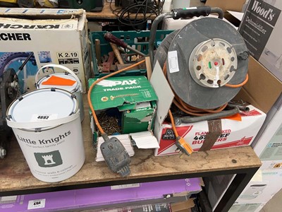Lot 4692 - Selection of items inc. hooks, extension leads,...