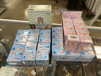 Lot 2380 - 4 boxes of collectable Japanese keyrings and...