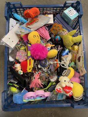 Lot 2386 - Box of novelty key rings